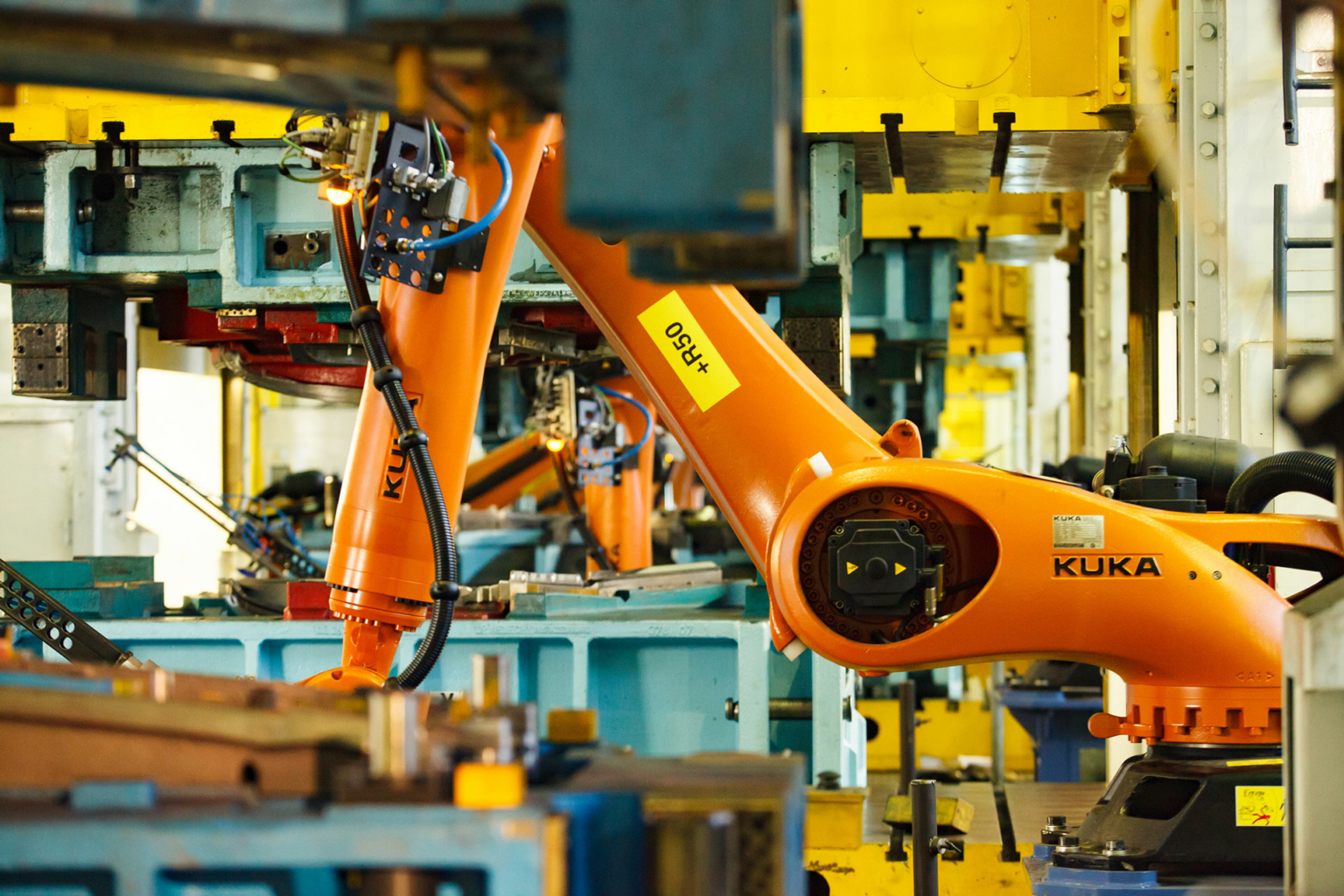 Contact Robots in Architecture Research | Robotics Software